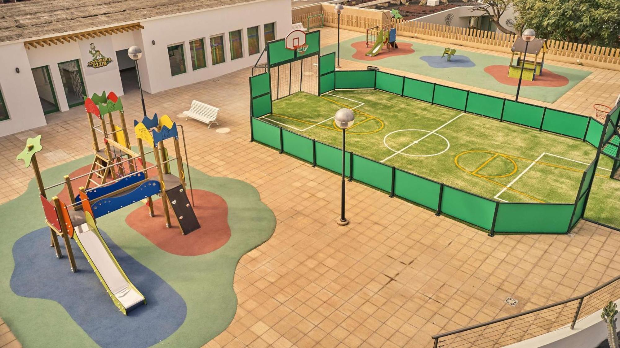 Dreams Lanzarote Playa Dorada Resort & Spa Playa Blanca  Esterno foto Playground