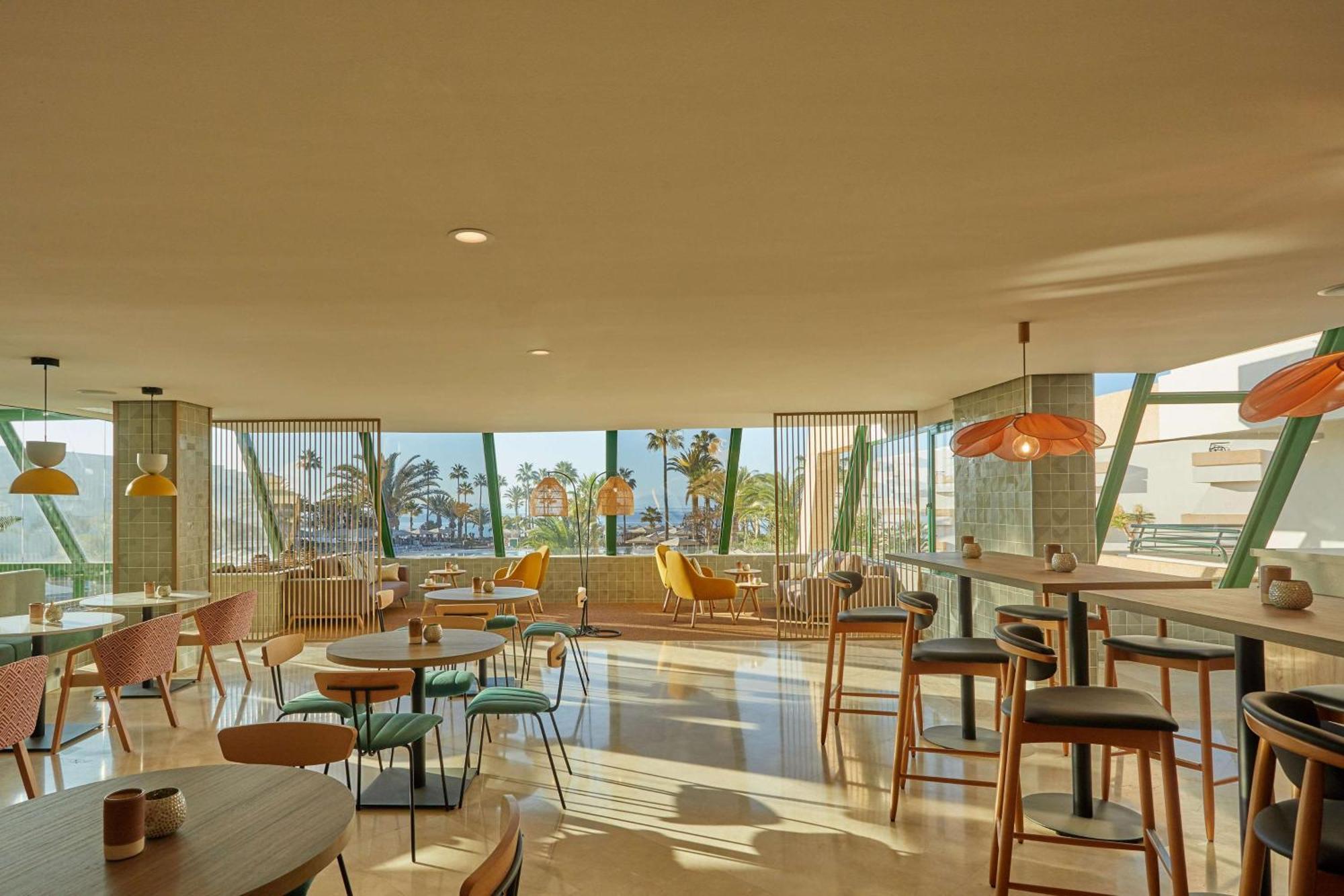 Dreams Lanzarote Playa Dorada Resort & Spa Playa Blanca  Esterno foto The interior of the restaurant